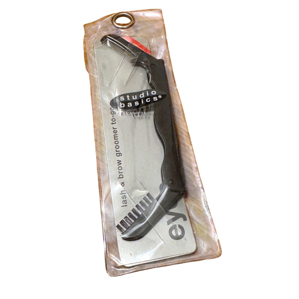 NWT Studio Basics Lash & Brow Groomer To-Go Compact Fold-Down Black Eye Tool